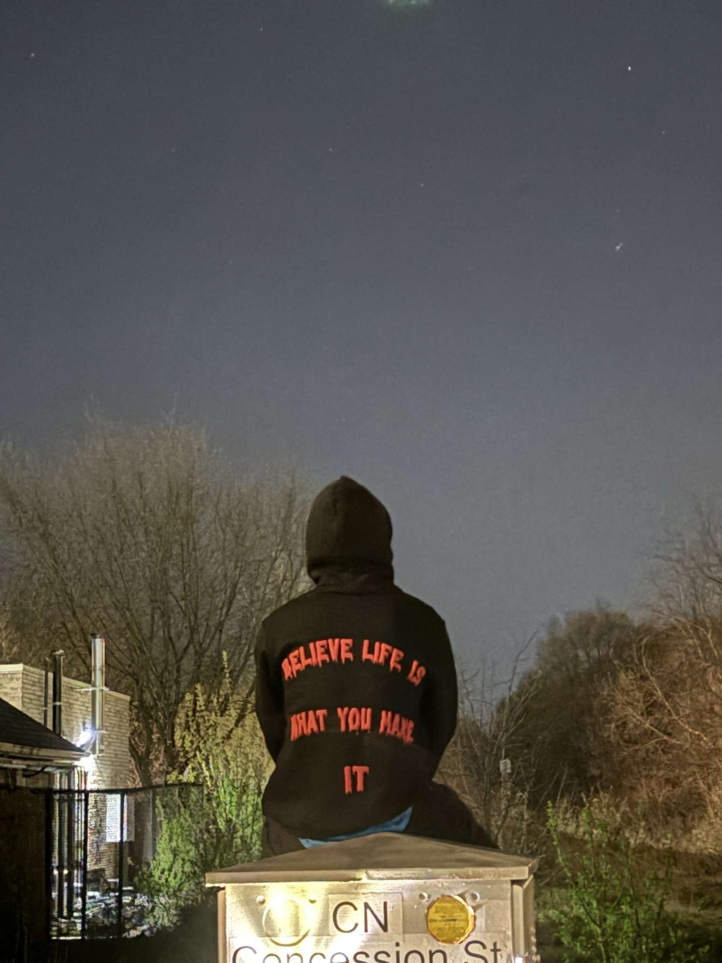 SUMPIN BLACK HOODIE